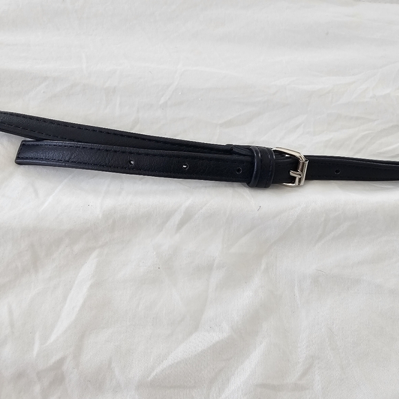 Coco + Carmen Navy Blue Crossbody Bag NWOT - Picture 7 of 7